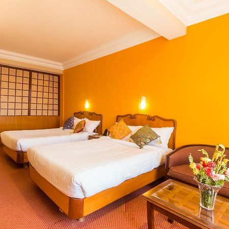 Little Nepal Inn Kathmandu Bagian luar foto